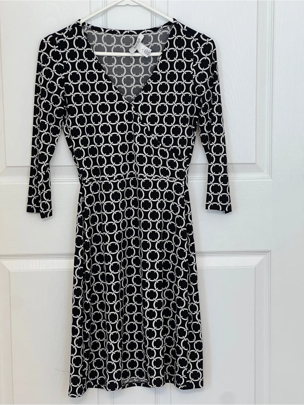 White House Black Market Black & White Geometric Wrap-Style Dress